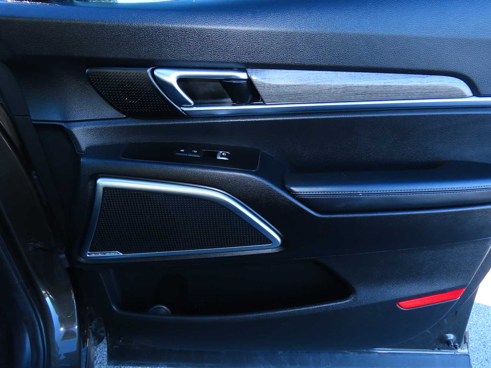 Thumbnail: 2020 Kia Telluride - 21