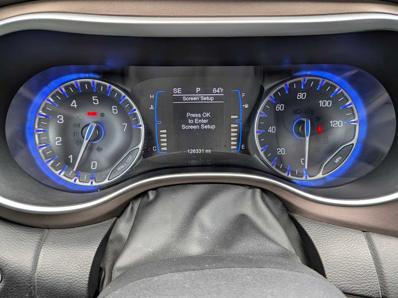 Thumbnail: 2017 Chrysler Pacifica - 34