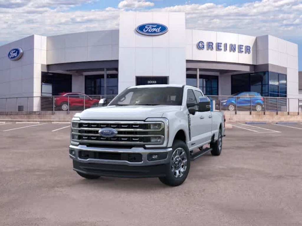New 2026 Ford F-350 Lariat Truck Crew Cab