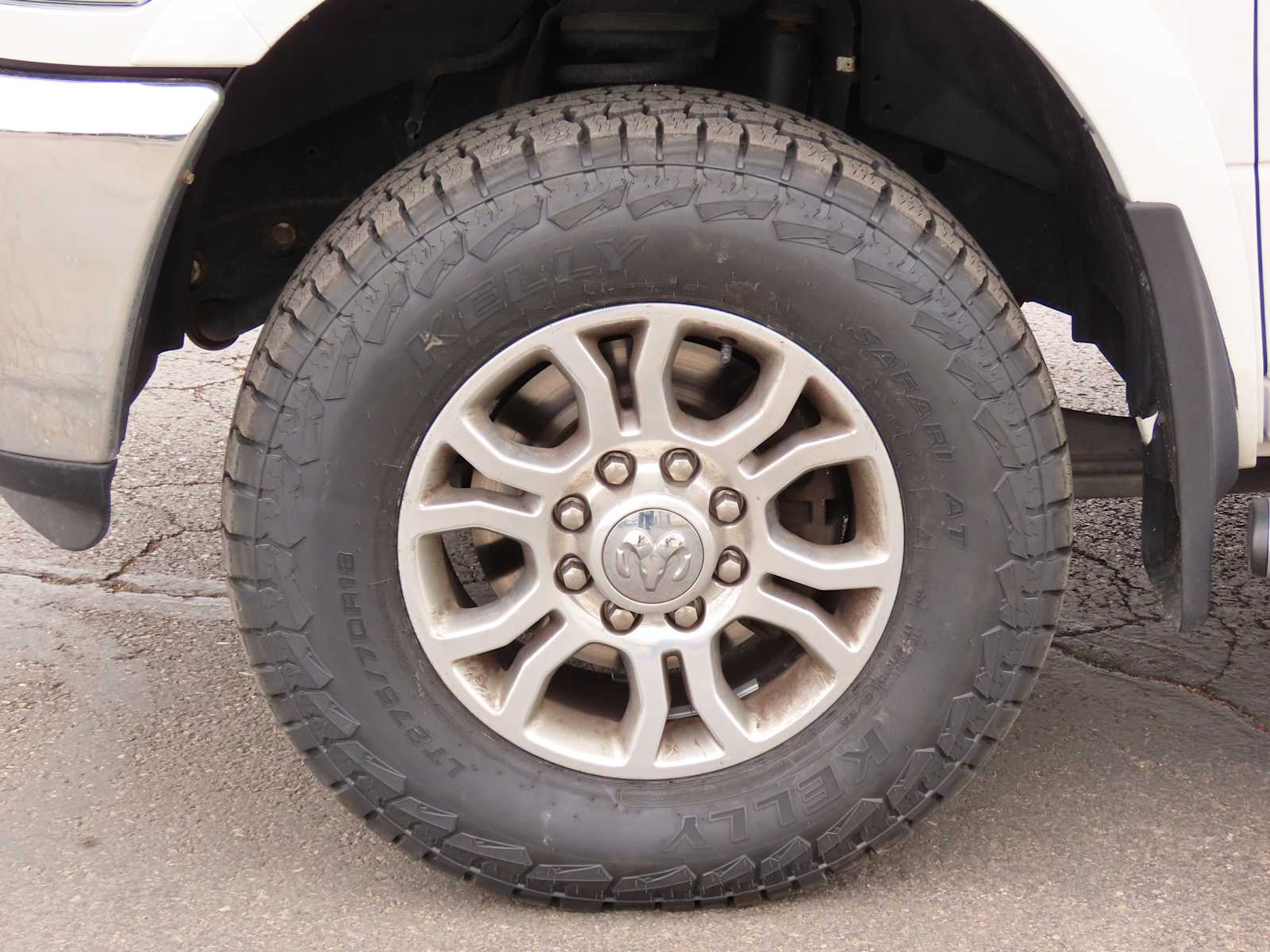 Thumbnail: 2015 RAM 3500 - 13