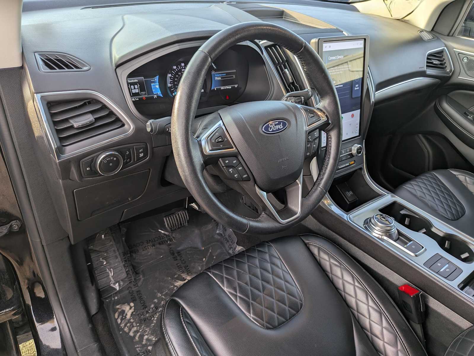 2024 Ford Edge Titanium 2
