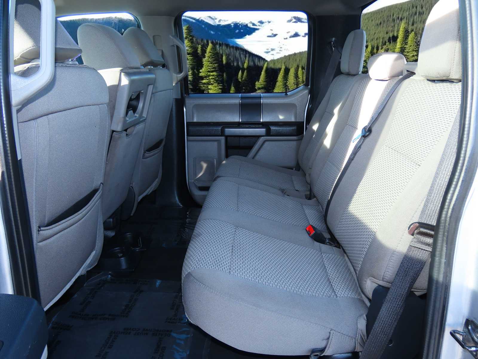 Thumbnail: 2022 Ford Econoline - 21