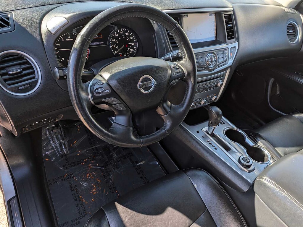 Used 2020 Nissan Pathfinder SL SUV