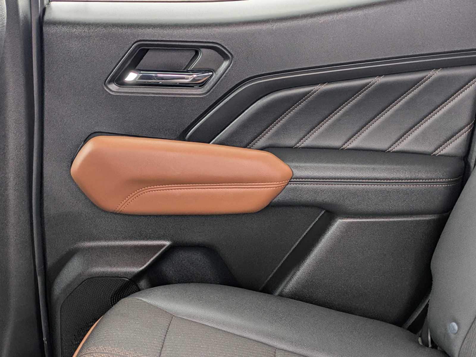 Thumbnail: 2024 GMC Canyon - 19