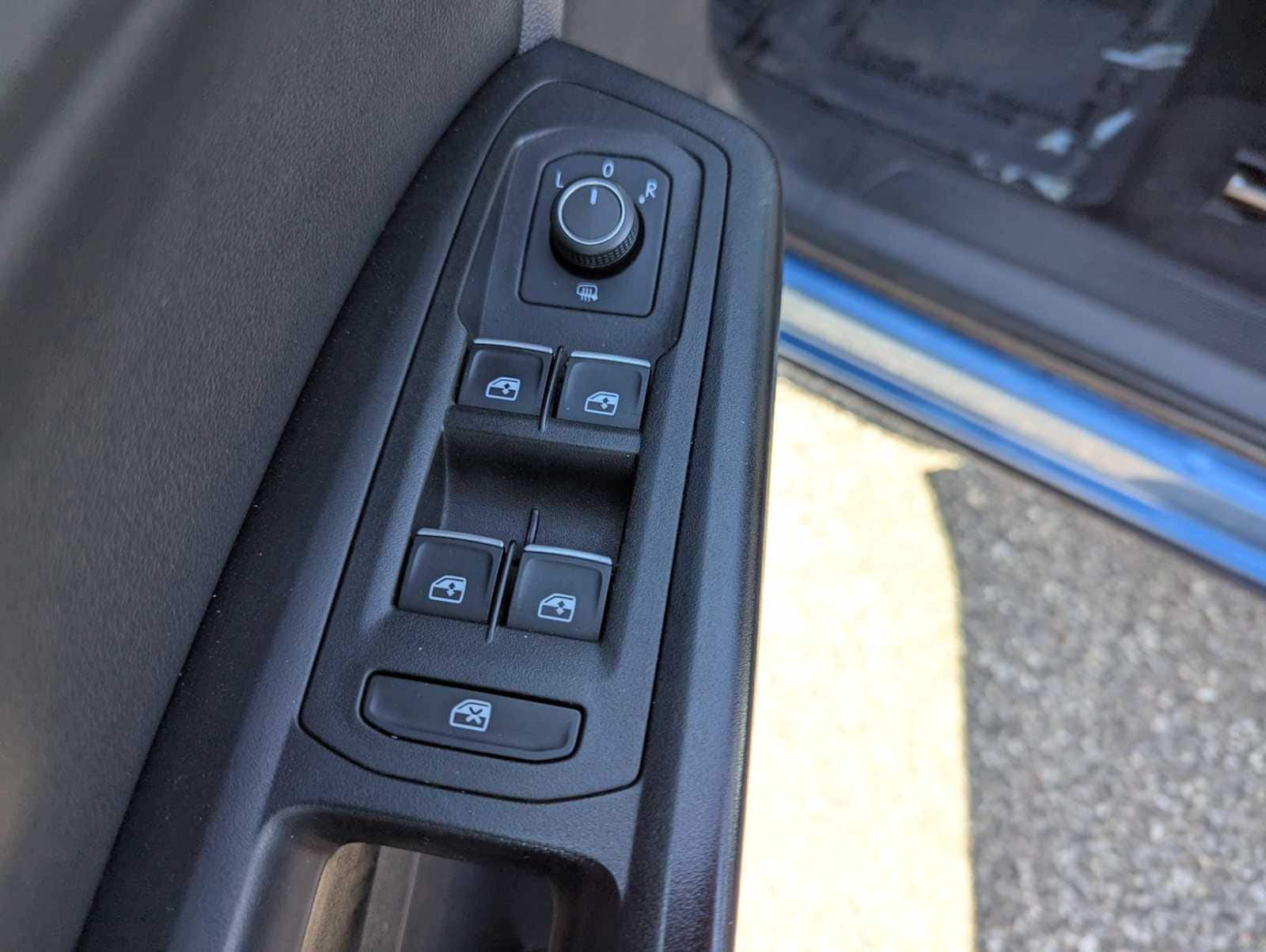 Thumbnail: 2019 Volkswagen Atlas - 21