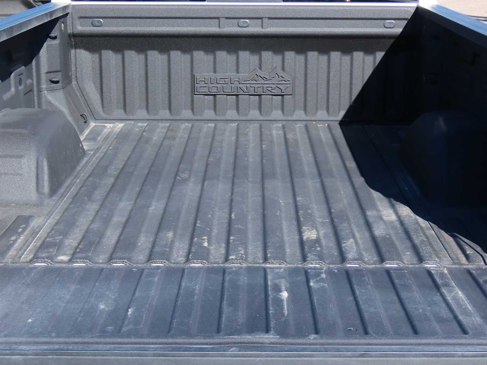 Thumbnail: 2019 Chevrolet Silverado 1500 - 35