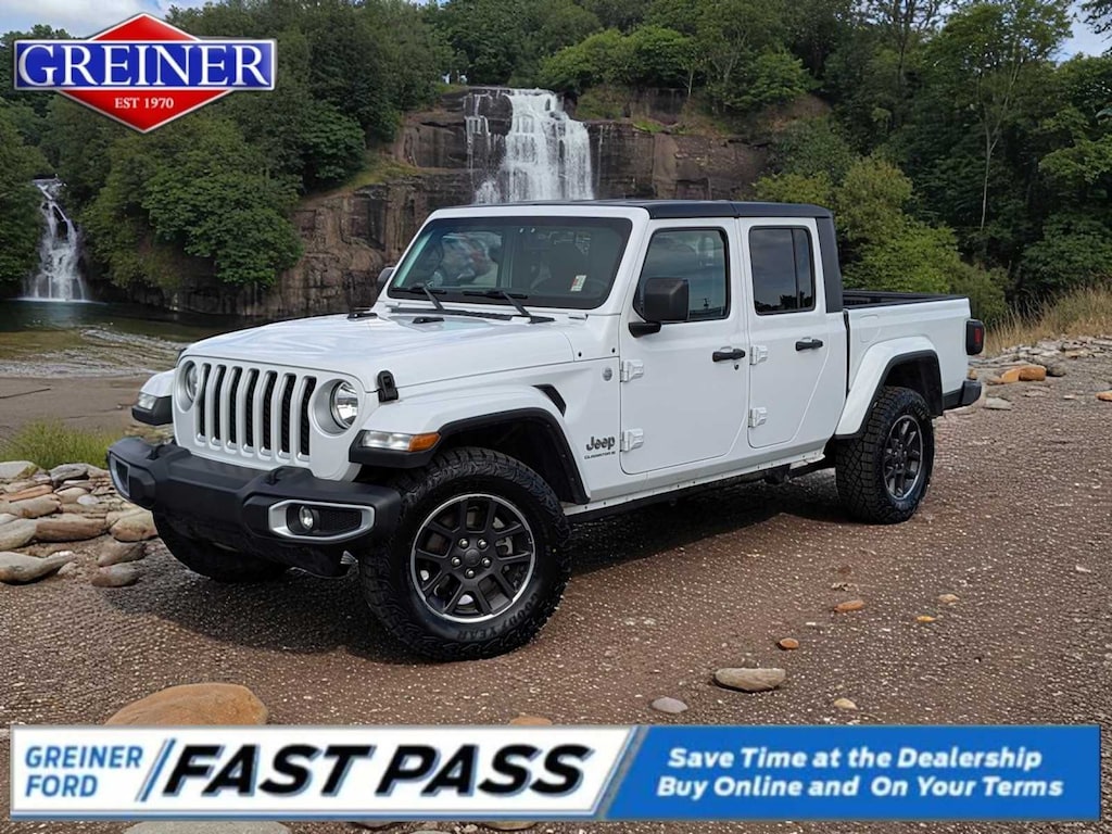Certified 2023 Jeep Gladiator Overland Truck Crew Cab