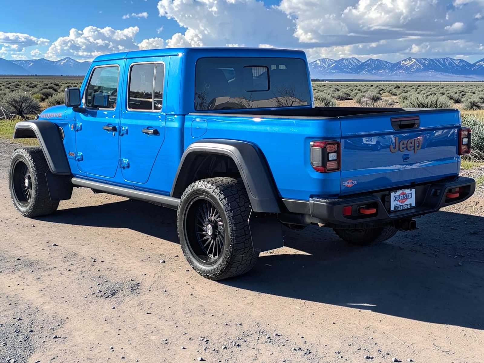 Thumbnail: 2021 Jeep Gladiator - 4