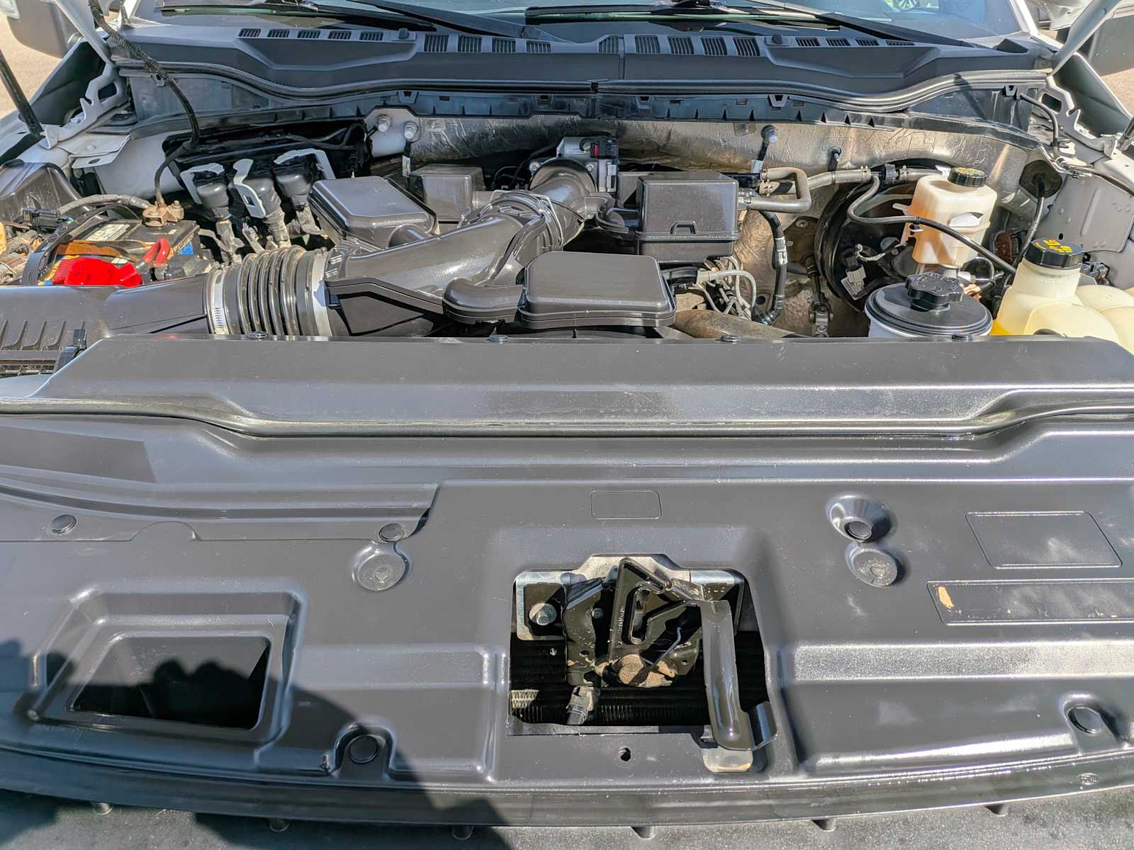 Thumbnail: 2020 Ford Econoline - 14