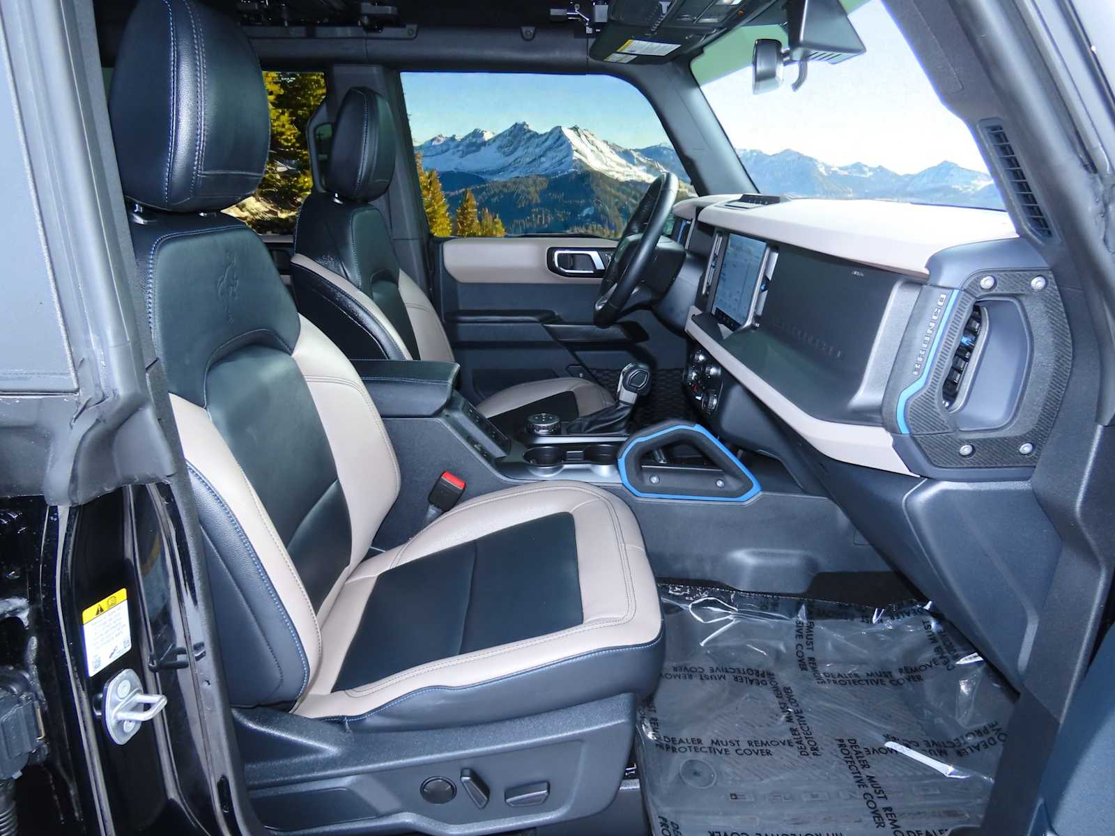 Thumbnail: 2024 Ford Bronco - 18