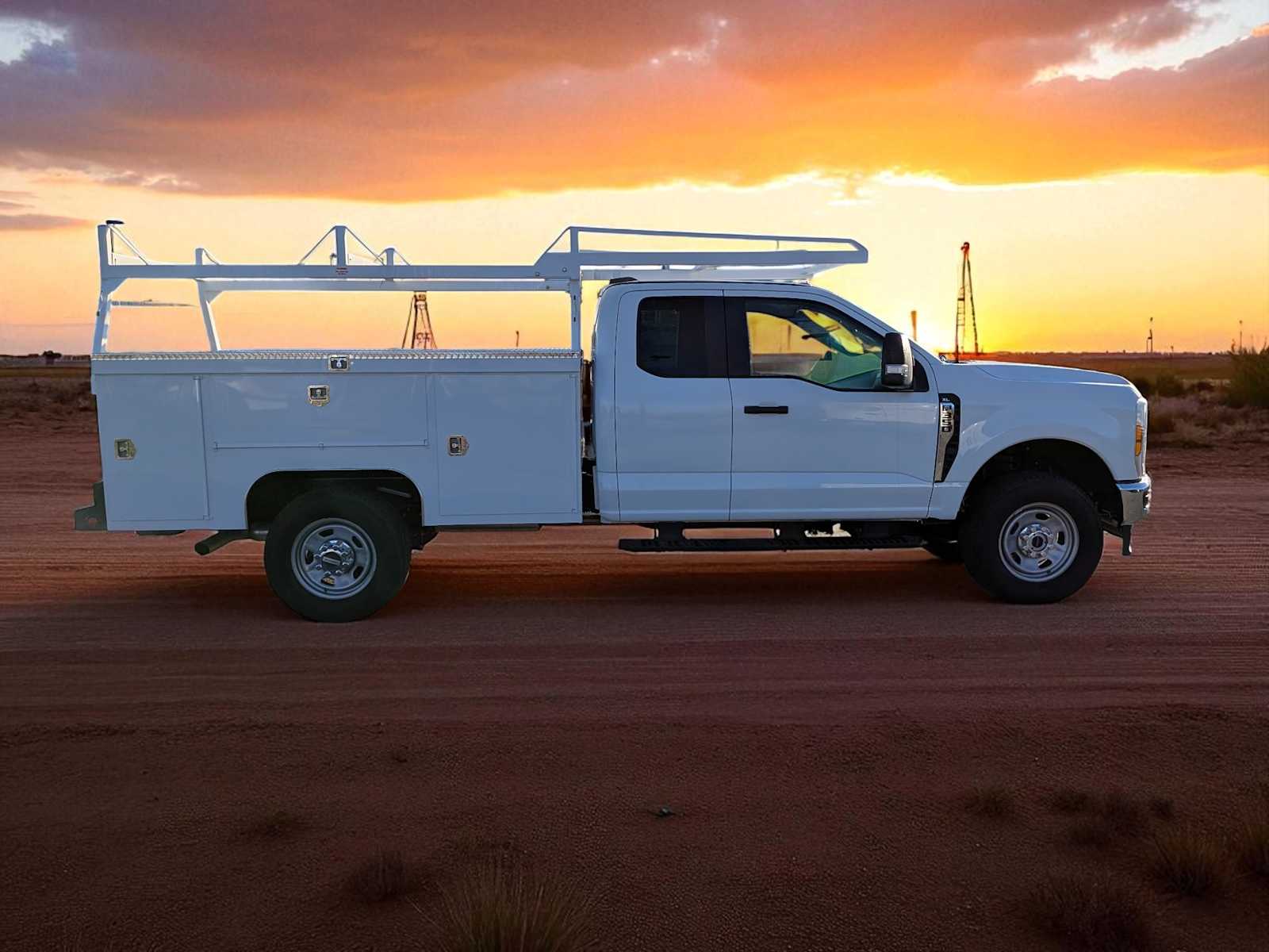 Thumbnail: 2025 Ford F-350 - 6