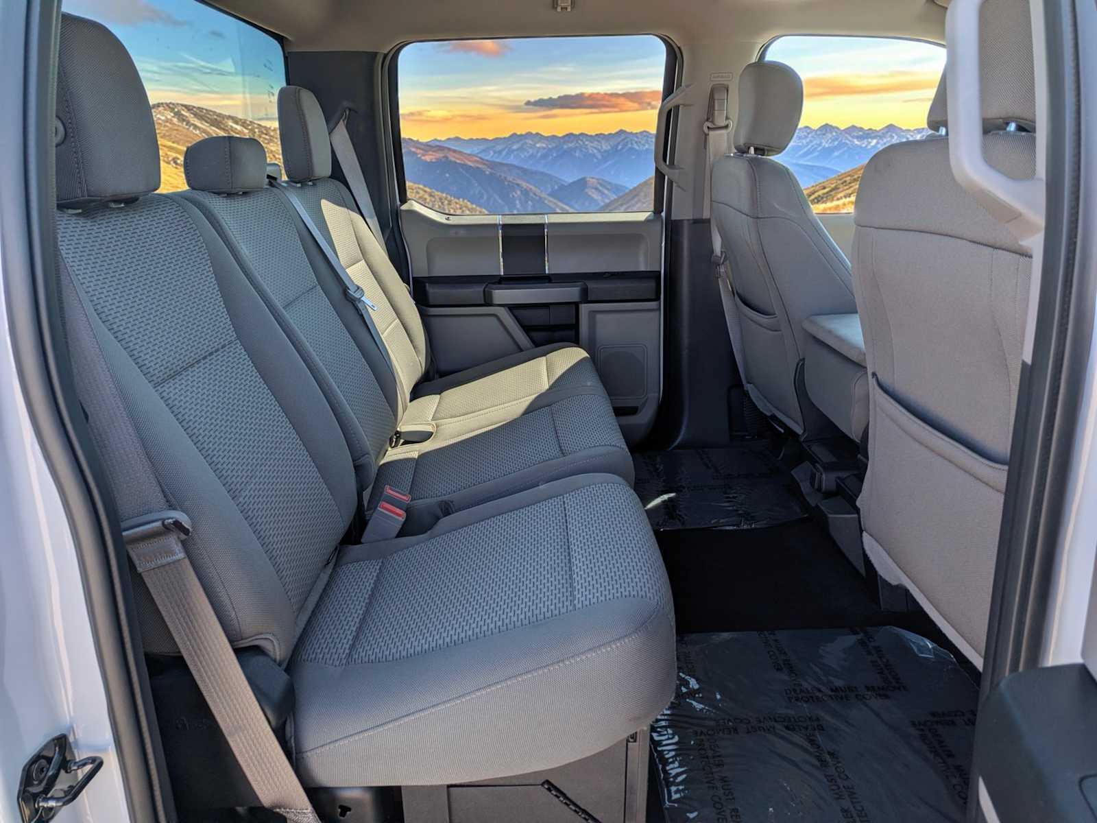 Thumbnail: 2018 Ford Econoline - 18