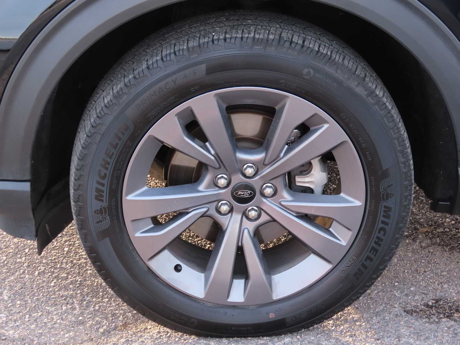 Thumbnail: 2022 Ford Explorer - 15