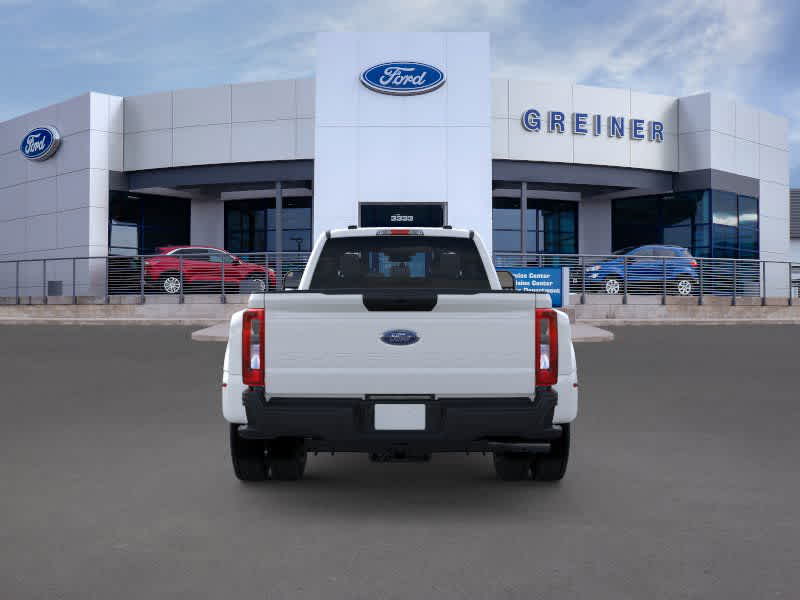 Thumbnail: 2025 Ford F-450 - 5
