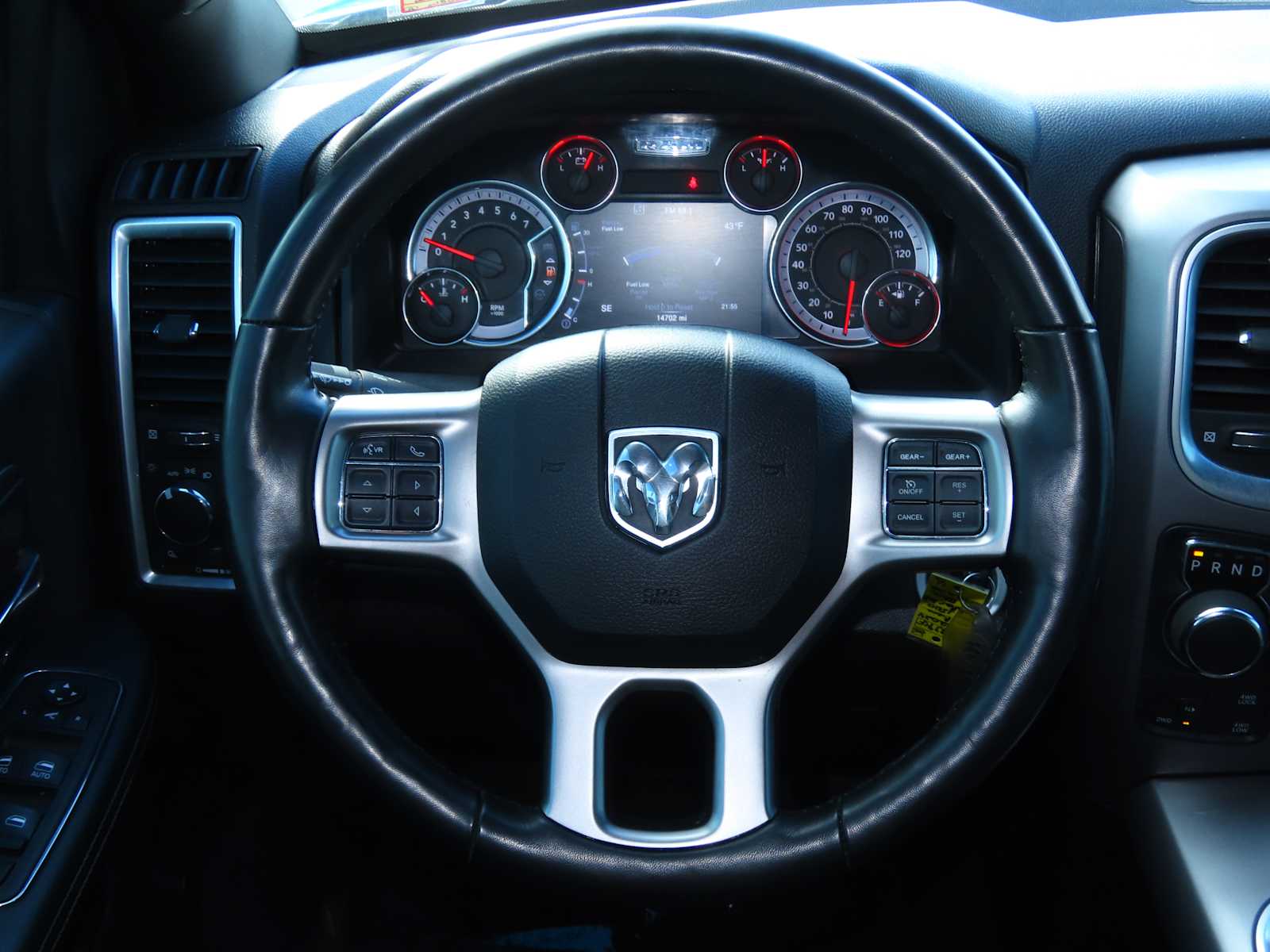 Thumbnail: 2024 RAM 1500 Classic - 25