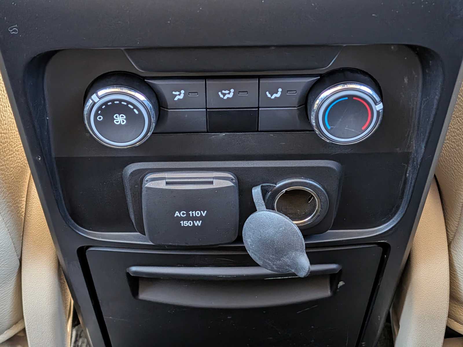 Thumbnail: 2016 Ford Flex - 24