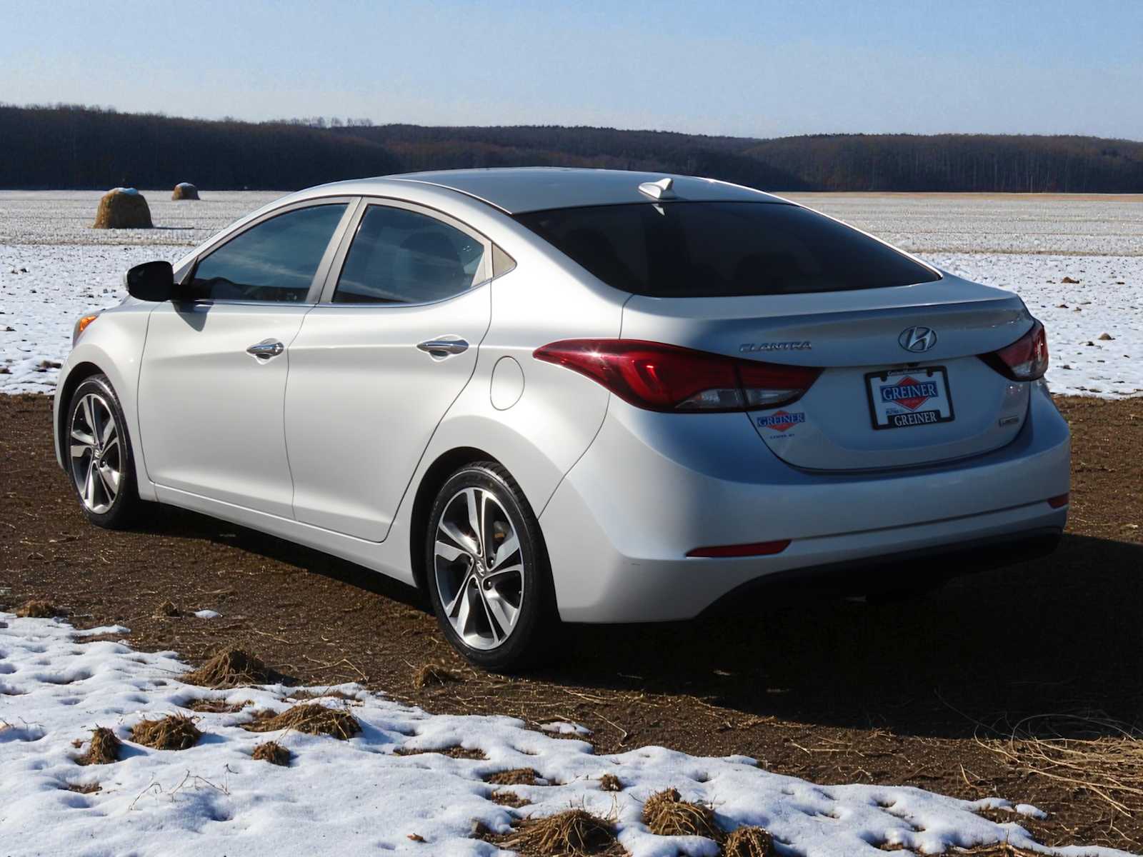 Thumbnail: 2015 Hyundai Elantra - 4