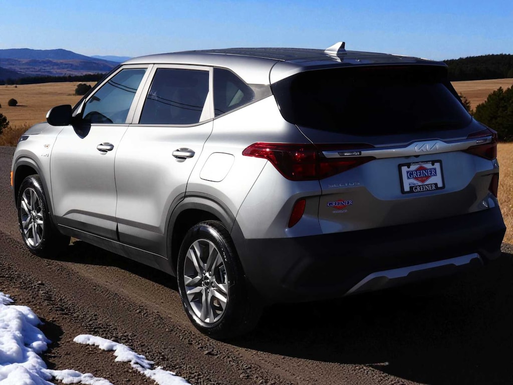 Used 2023 Kia Seltos LX SUV