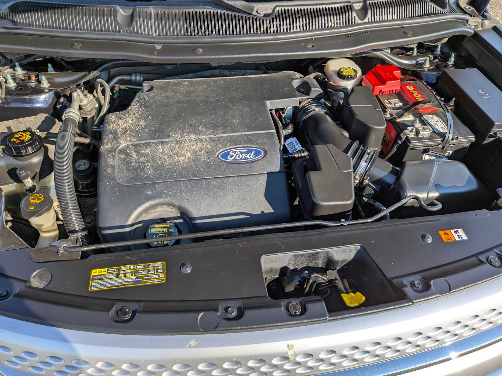 Thumbnail: 2011 Ford Explorer - 18