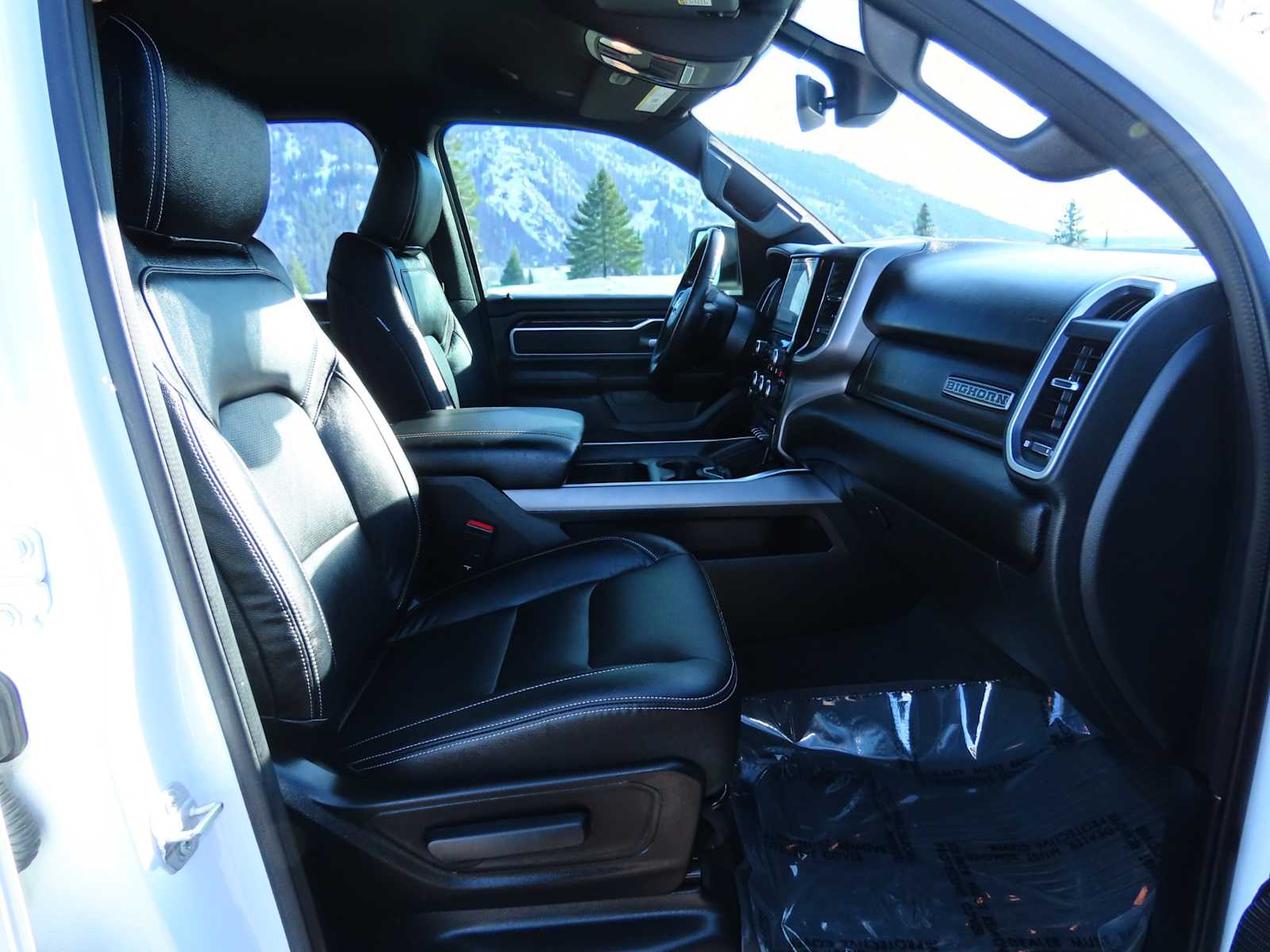 Thumbnail: 2022 RAM 1500 - 22