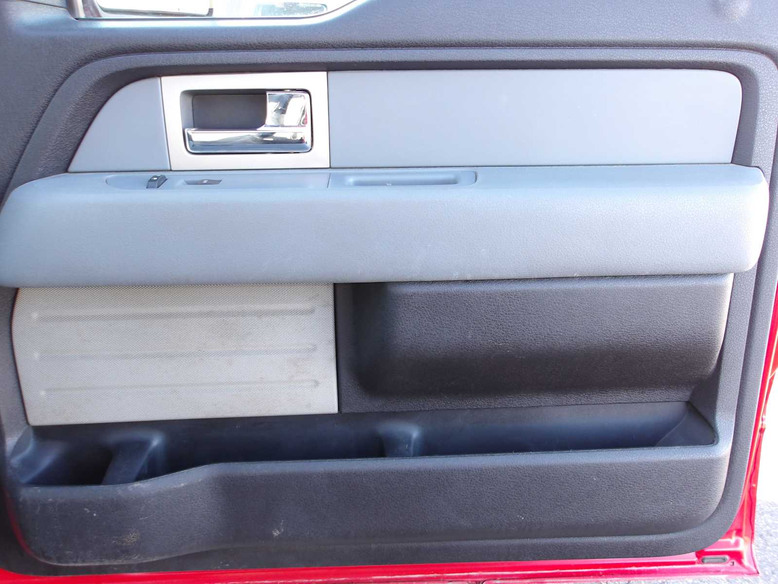 Thumbnail: 2011 Ford F-150 - 22