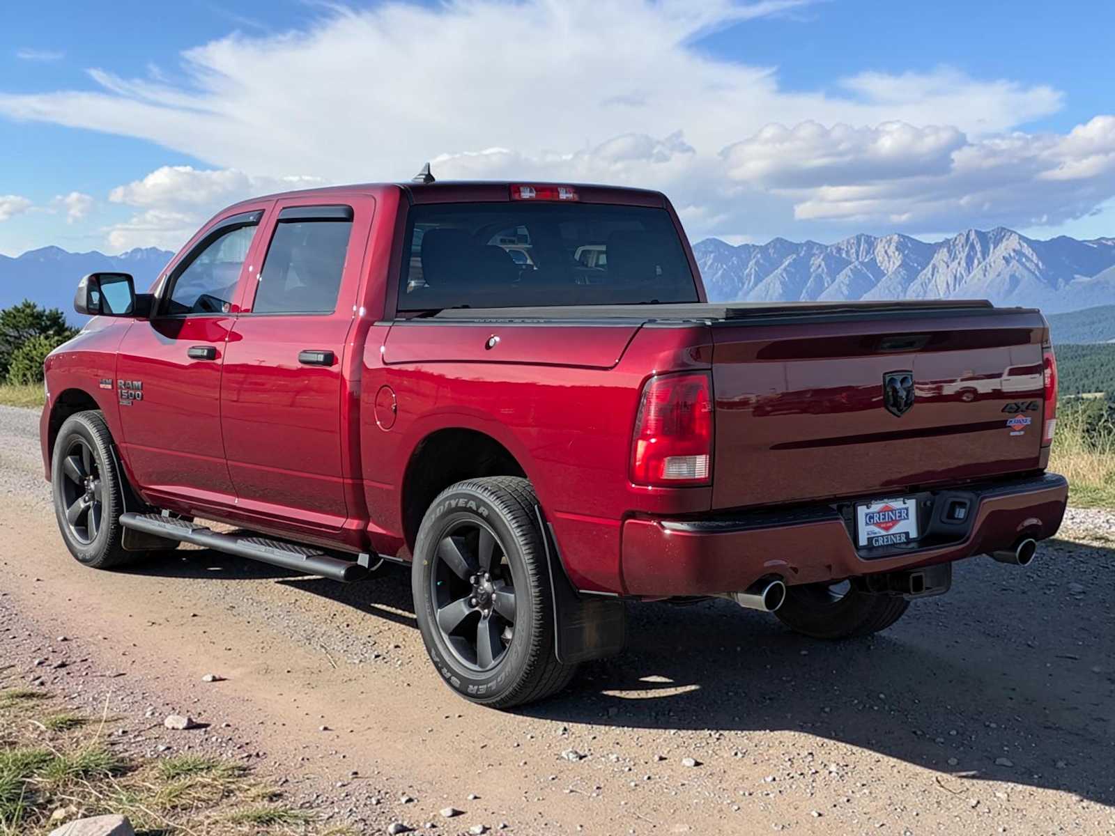 Thumbnail: 2019 RAM 1500 Classic - 4