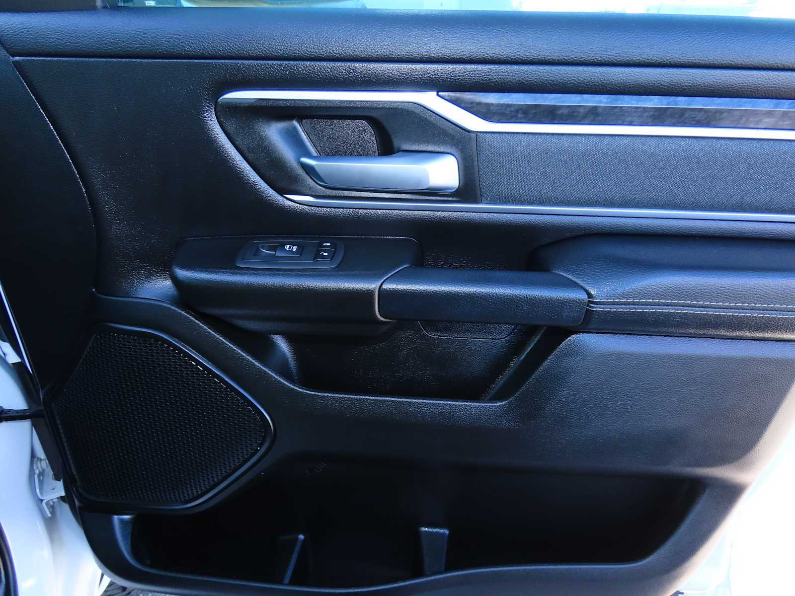 Thumbnail: 2022 RAM 1500 - 23