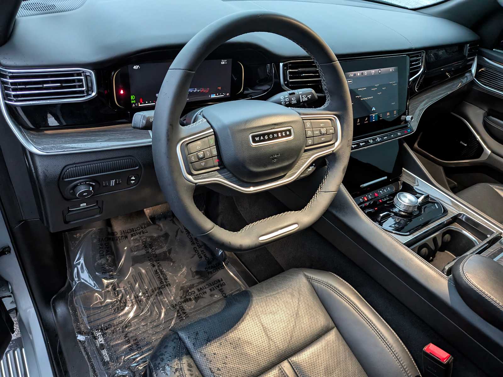 2022 Jeep Wagoneer Series III photo 2