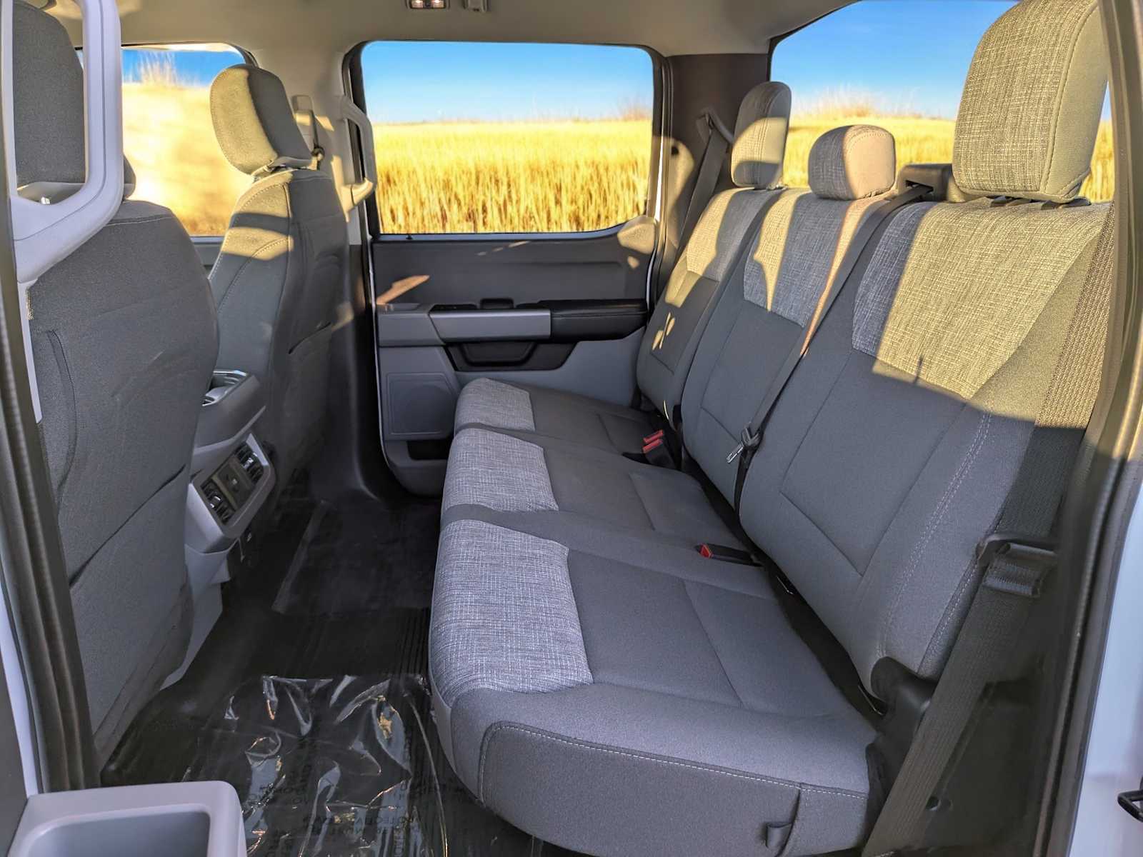 Thumbnail: 2023 Ford Econoline - 23