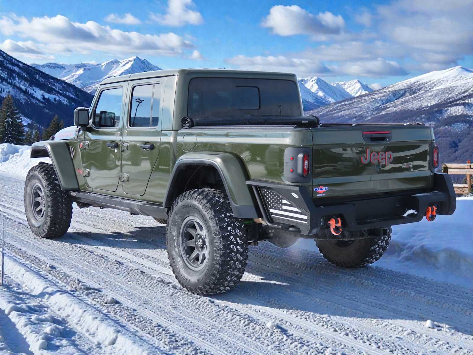 Thumbnail: 2023 Jeep Gladiator - 4