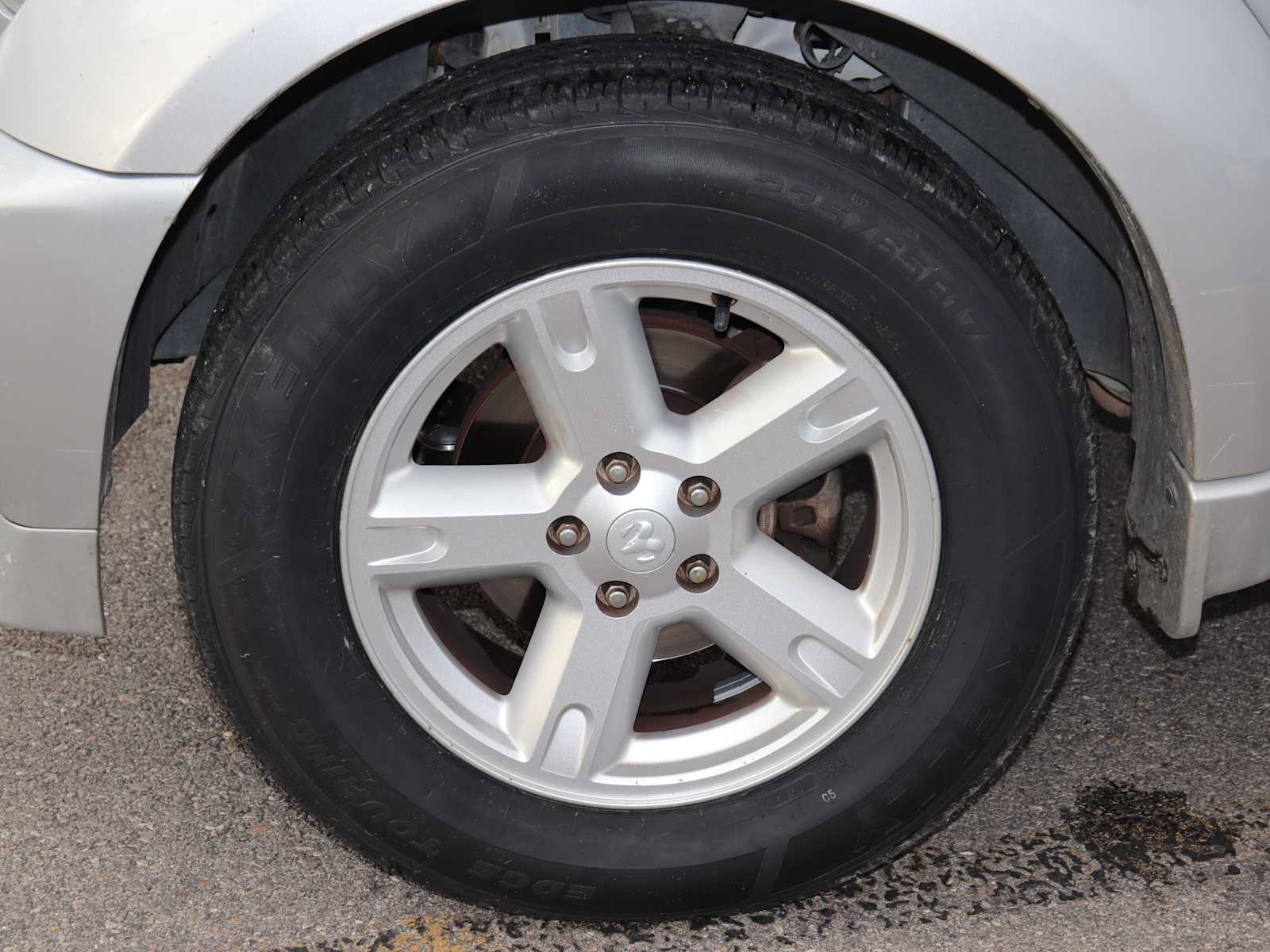 Thumbnail: 2011 Dodge Nitro - 14