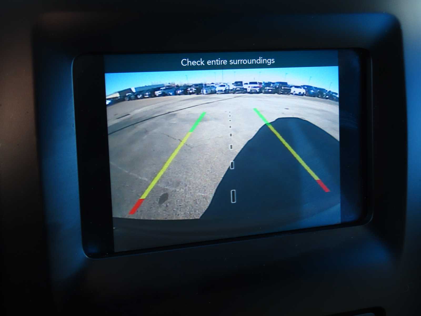 Thumbnail: 2019 Jeep Cherokee - 28