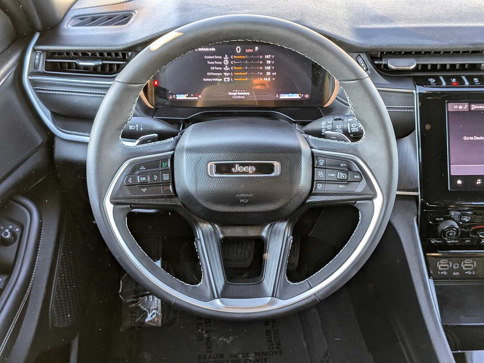 Thumbnail: 2024 Jeep Grand Cherokee L - 35