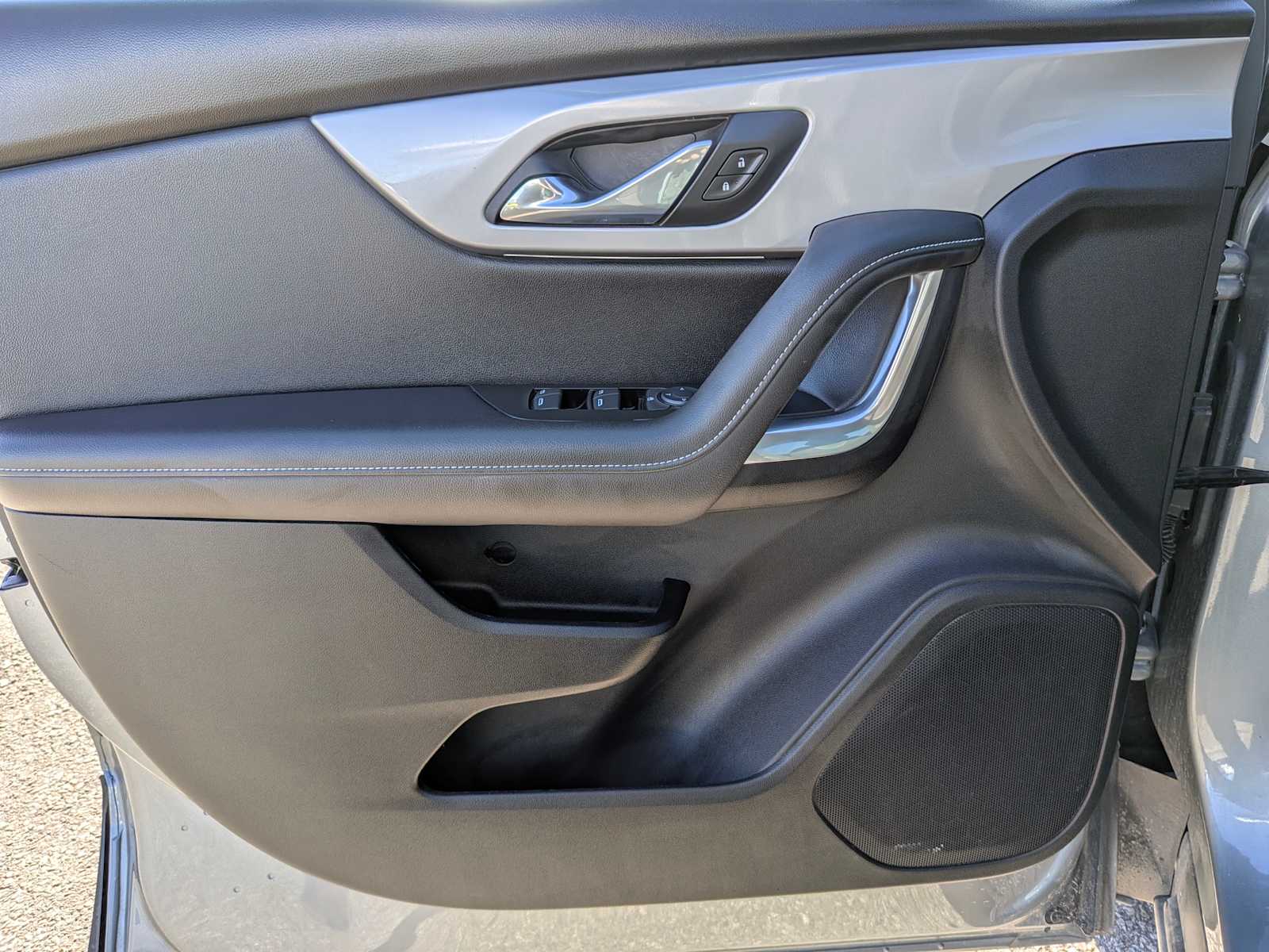 Thumbnail: 2025 Chevrolet Blazer - 18