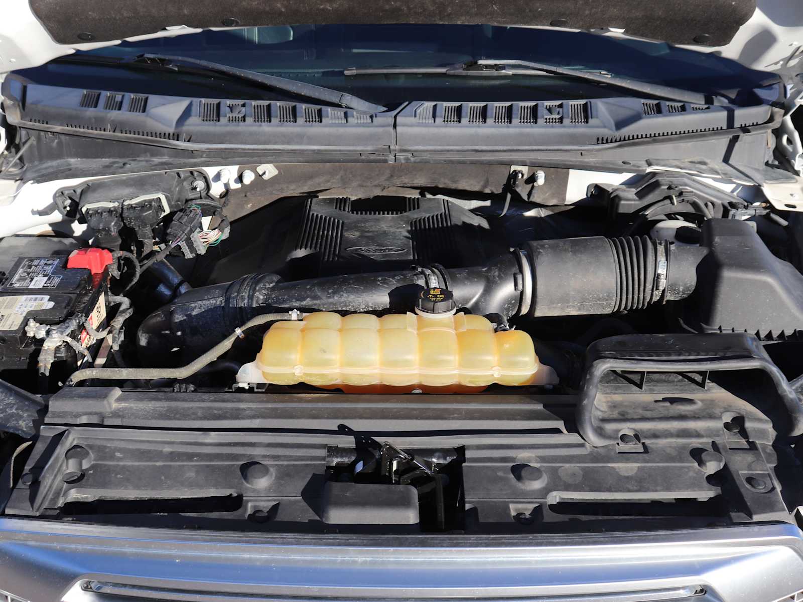 Thumbnail: 2017 Ford F-150 - 14