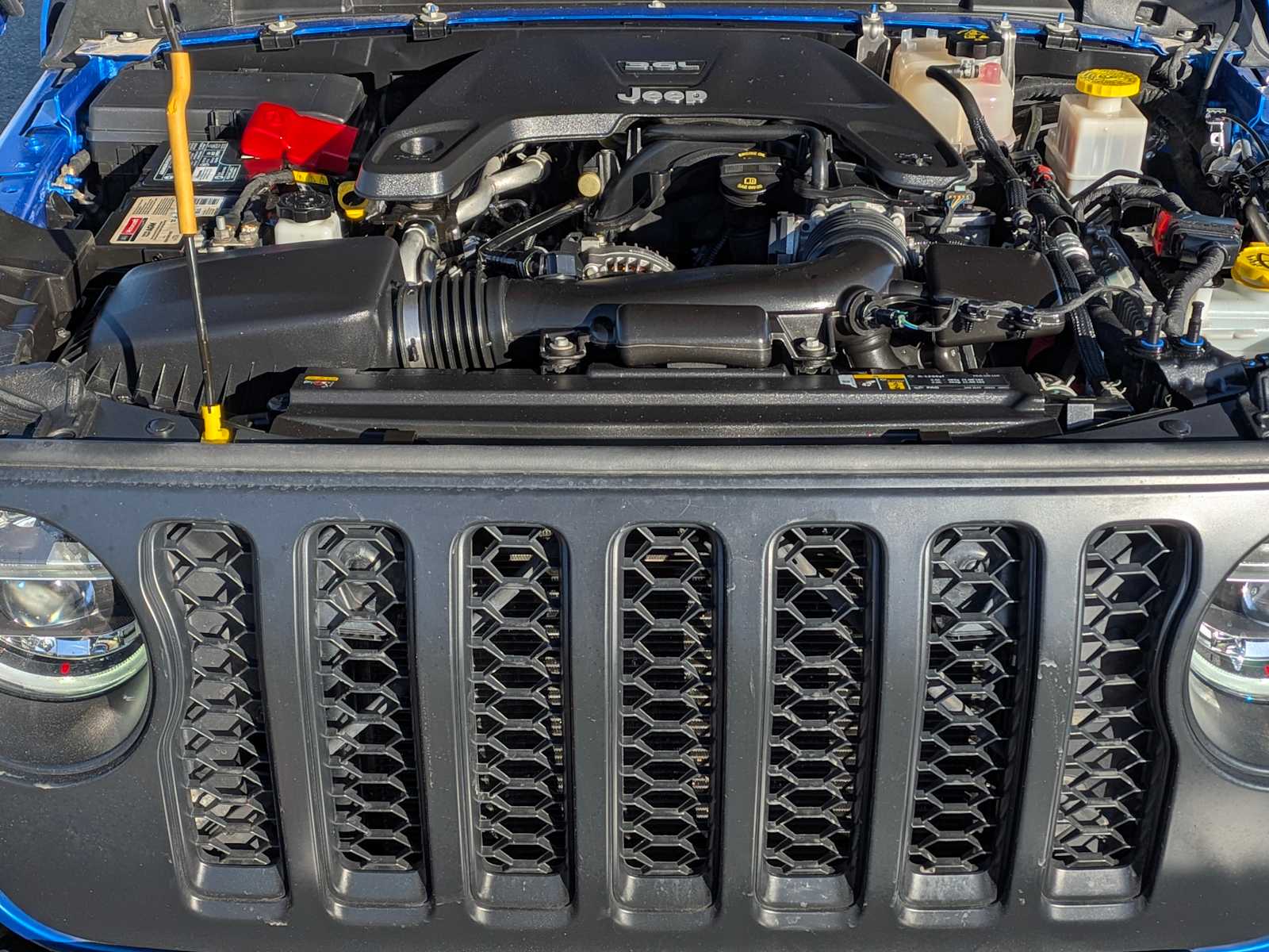 Thumbnail: 2021 Jeep Gladiator - 13