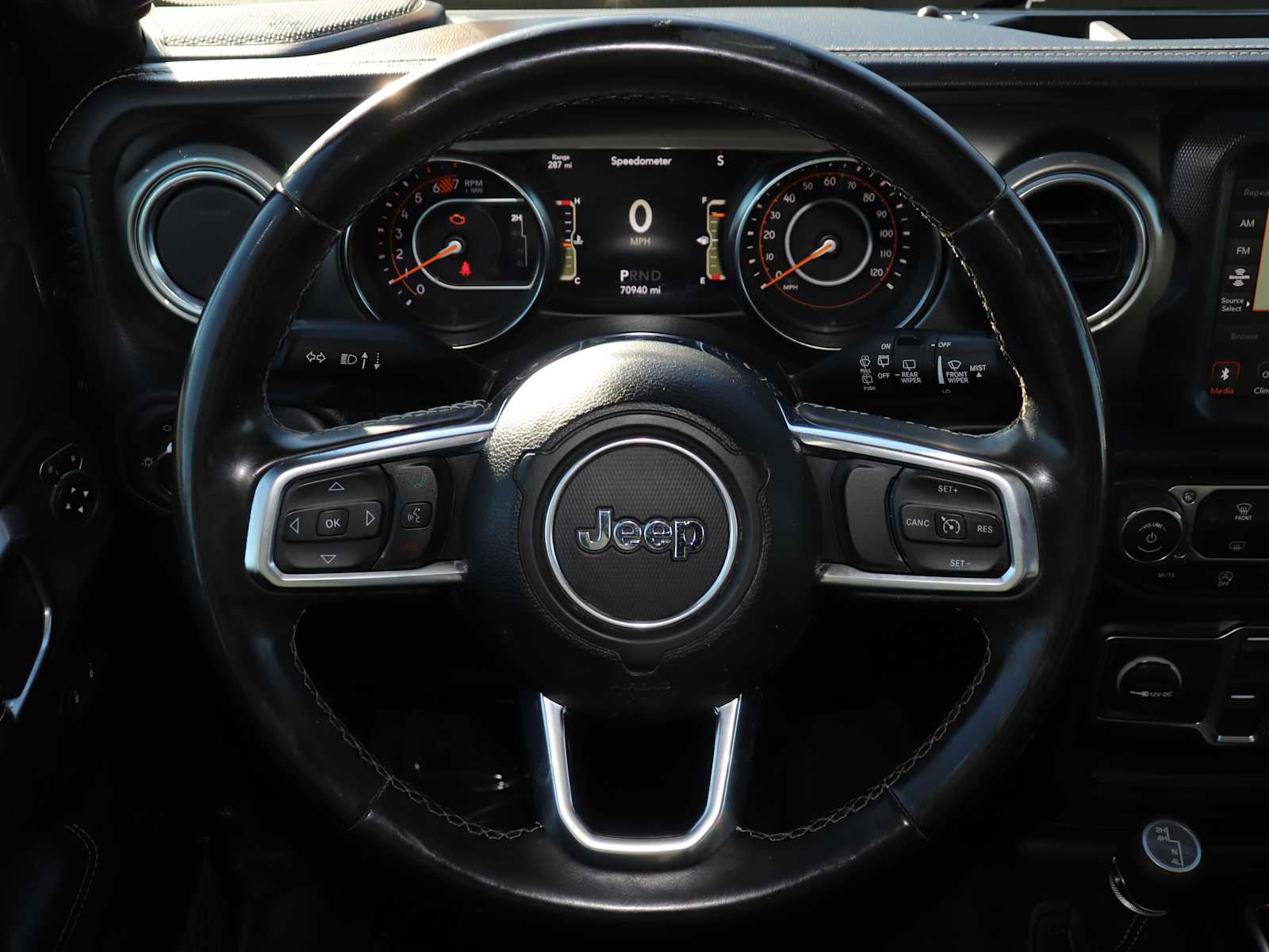 Thumbnail: 2020 Jeep Wrangler - 28