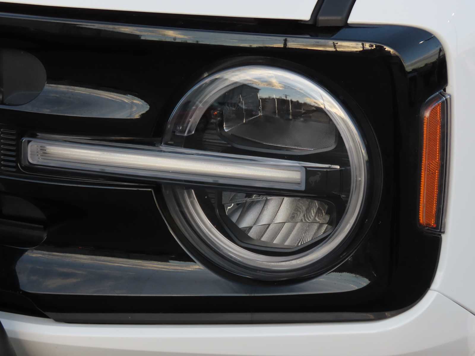 Thumbnail: 2022 Ford Bronco - 10