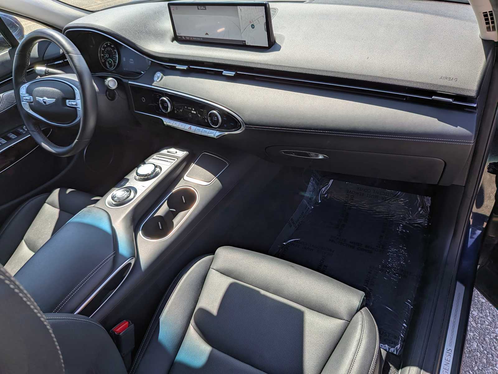 Thumbnail: 2025 Genesis GV70 - 24