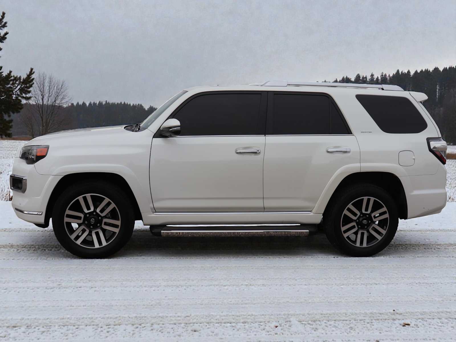 Thumbnail: 2022 Toyota 4Runner - 3