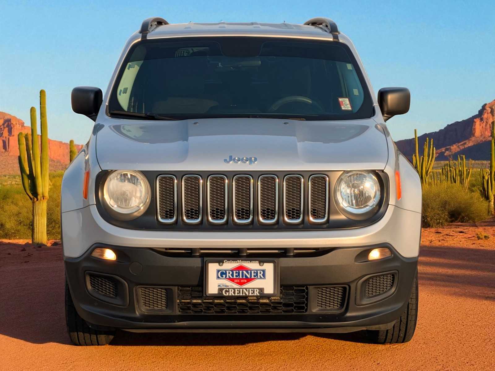 Thumbnail: 2017 Jeep Renegade - 9