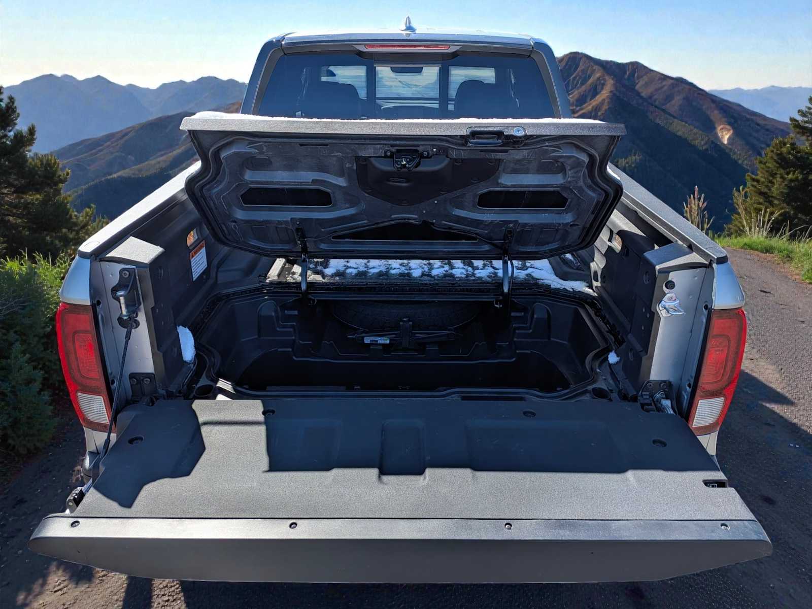 Thumbnail: 2025 Honda Ridgeline - 33