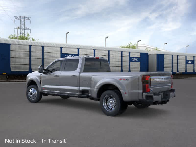 2026 Ford F-450 Platinum photo 3