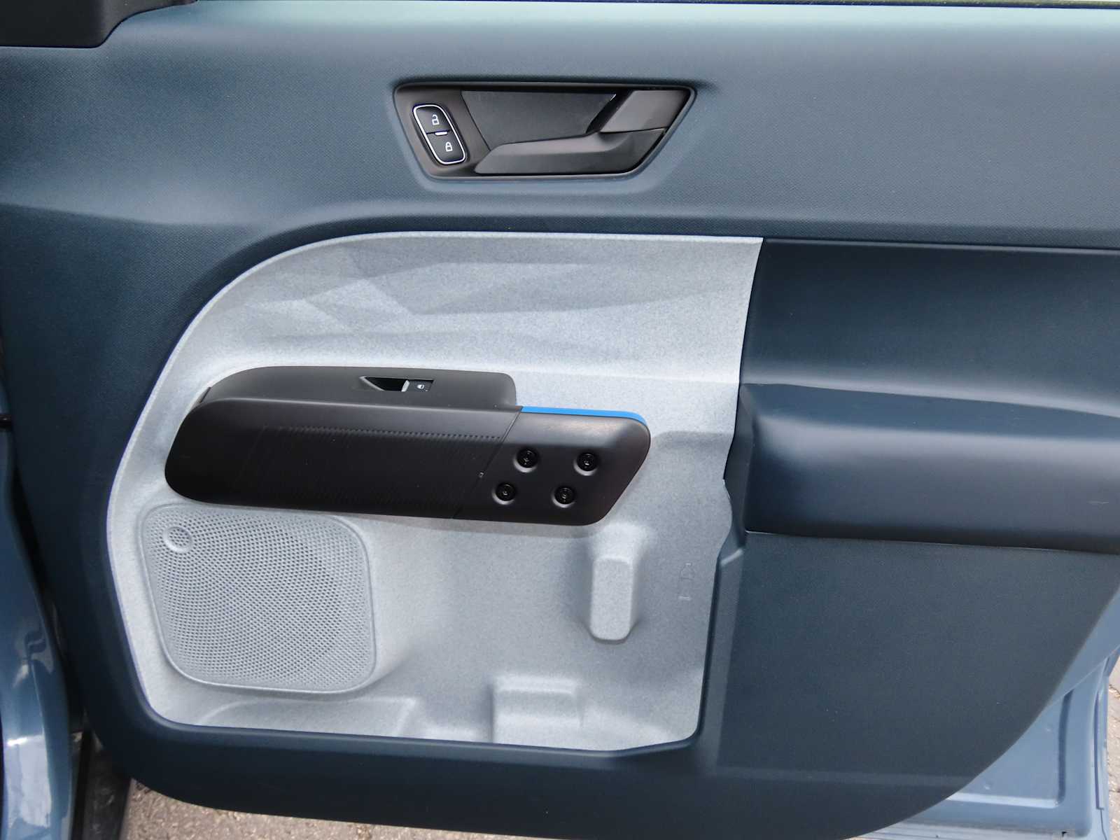 Thumbnail: 2025 Ford Maverick - 22