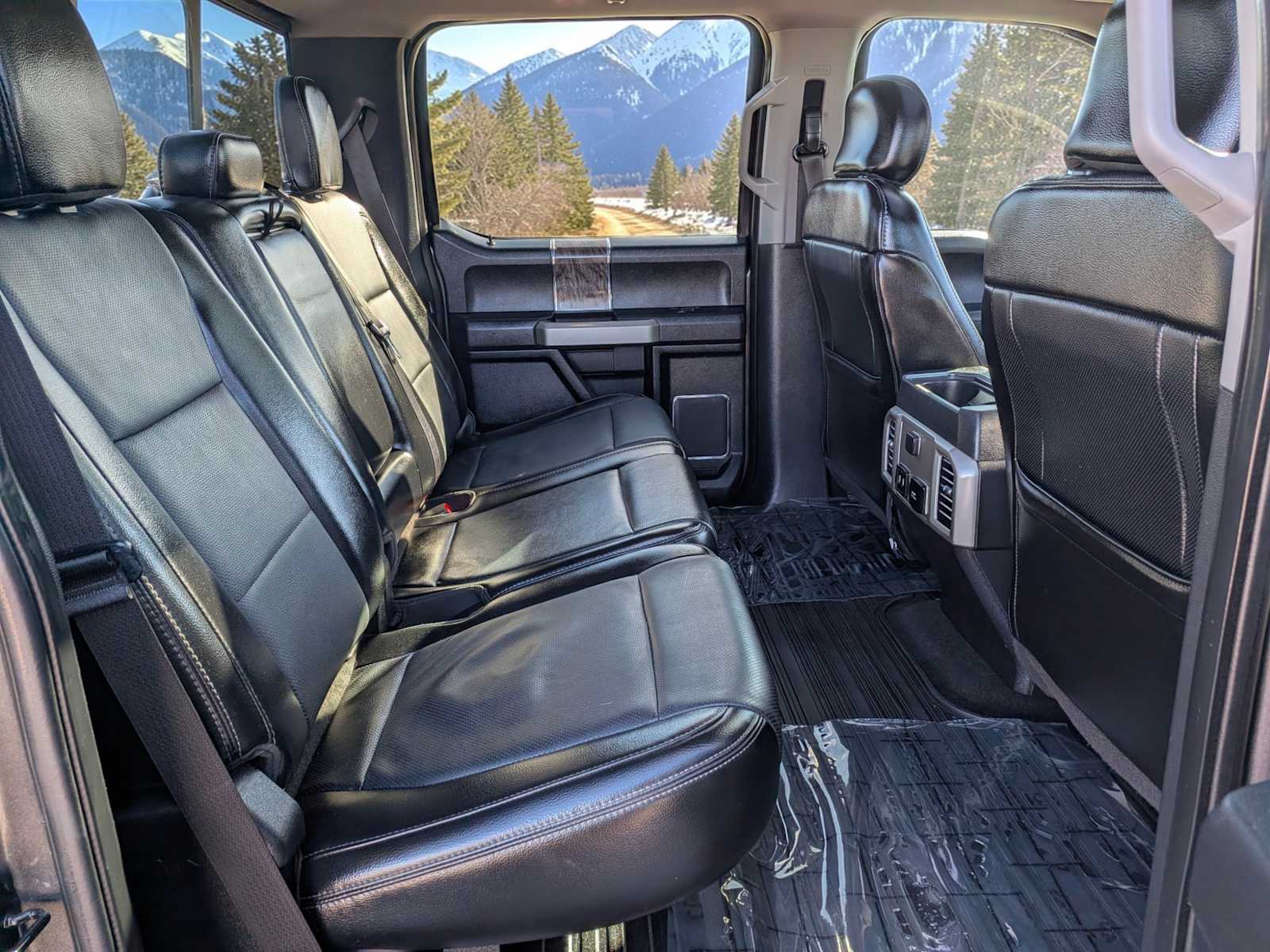 Thumbnail: 2017 Ford Econoline - 25