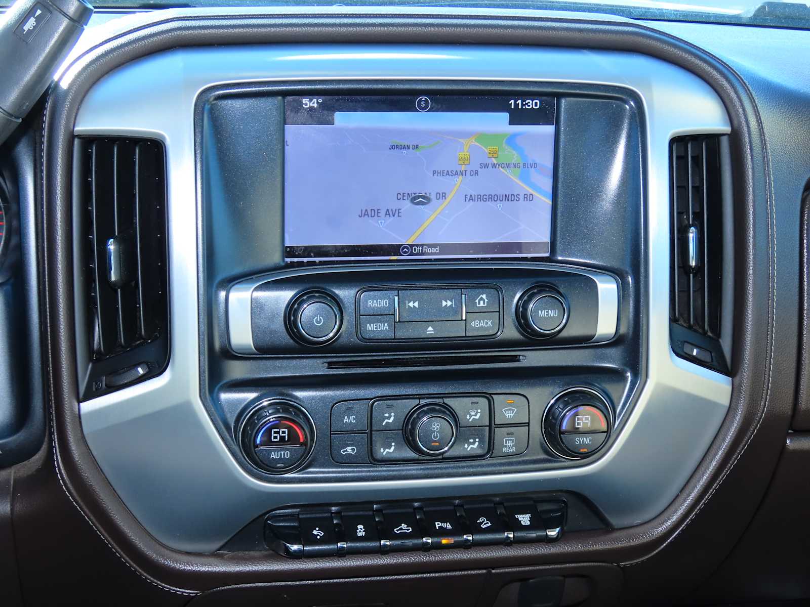 Thumbnail: 2016 GMC Sierra 2500 - 27