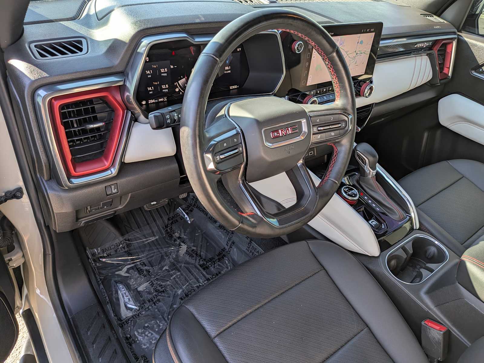 Thumbnail: 2023 GMC Canyon - 2