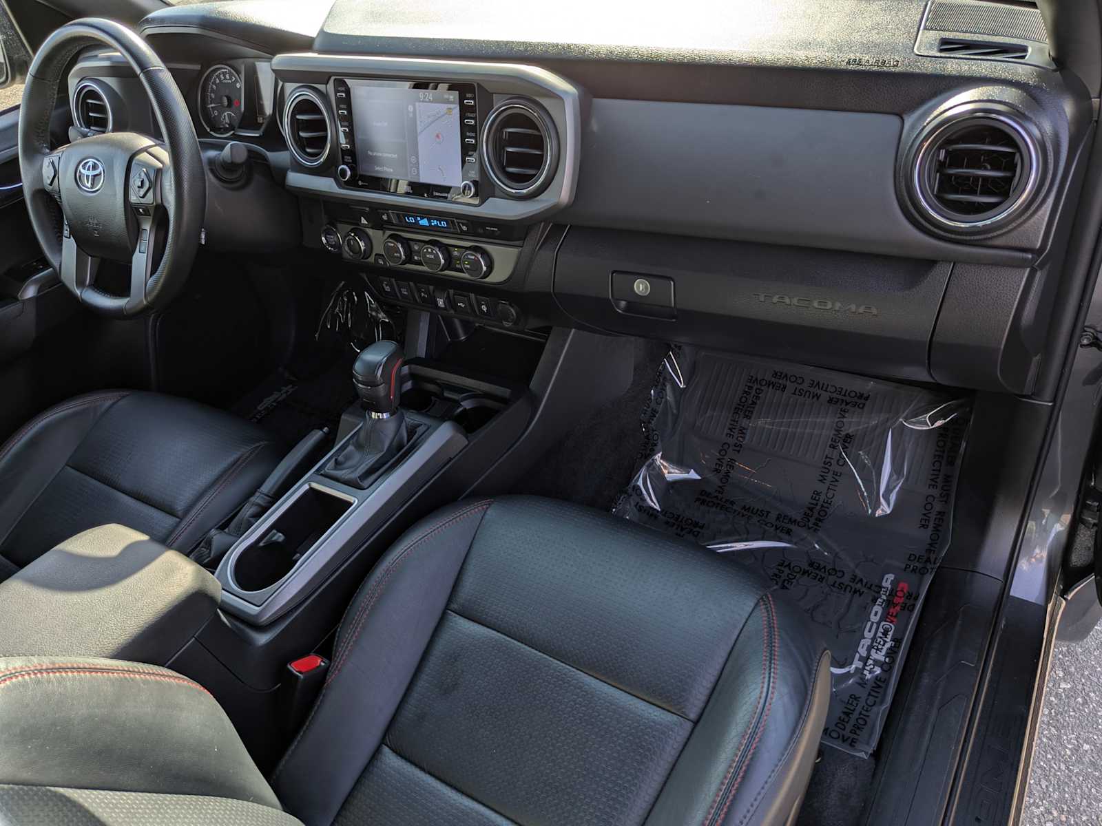 Thumbnail: 2022 Toyota Tacoma - 25
