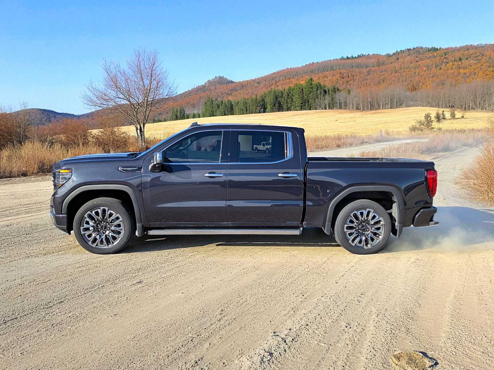 Thumbnail: 2023 GMC Sierra 1500 - 3