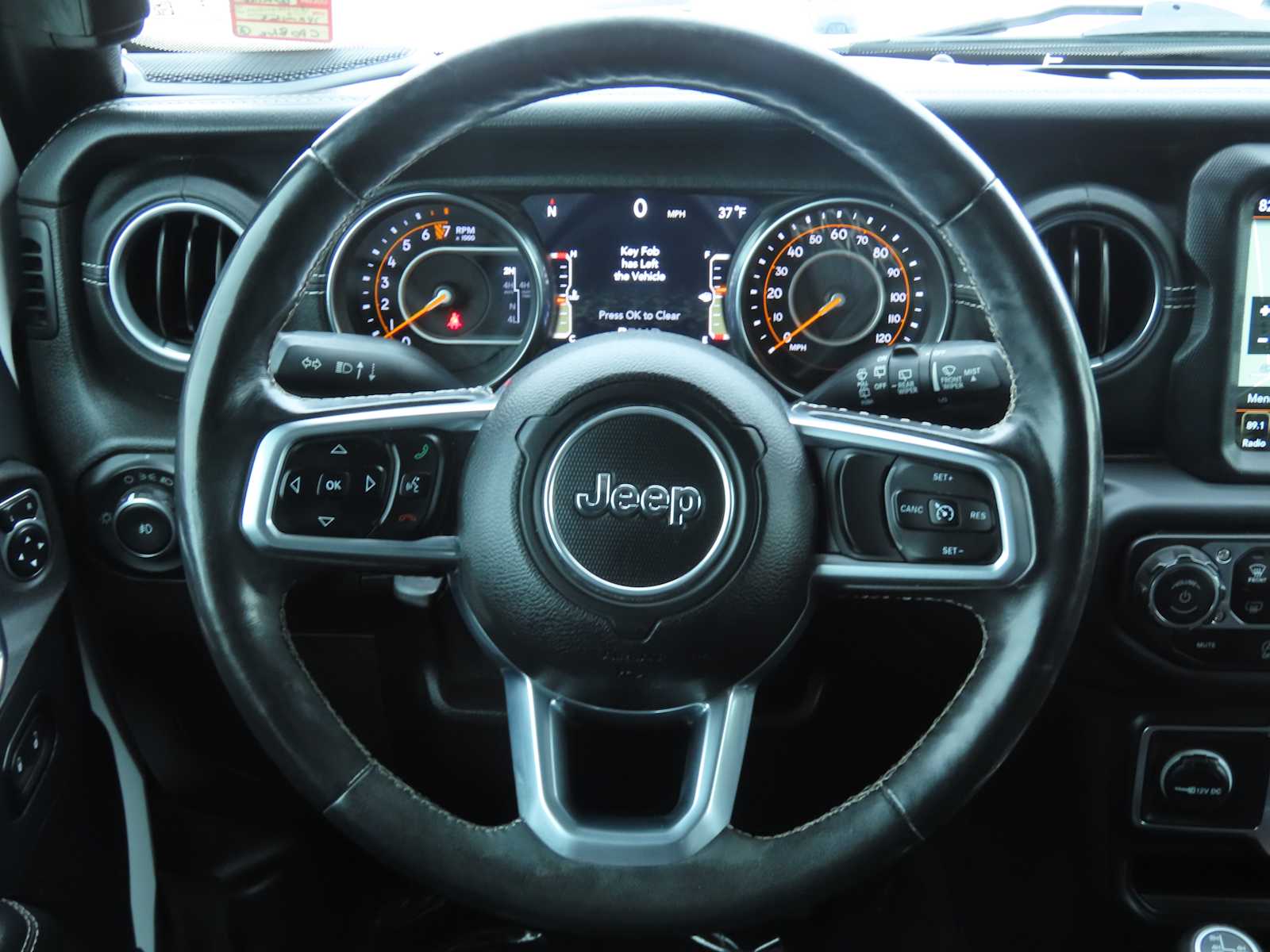 Thumbnail: 2019 Jeep Wrangler - 29